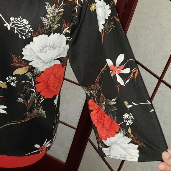 Teddi of California Black Floral Blouse - Picture 3 of 5